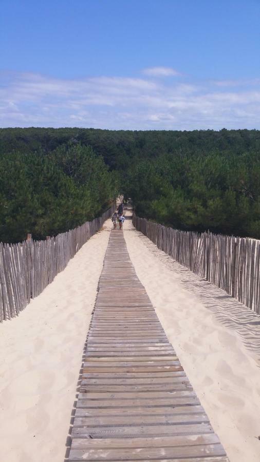 La Pinède Océane,400m Des Plages Appartement